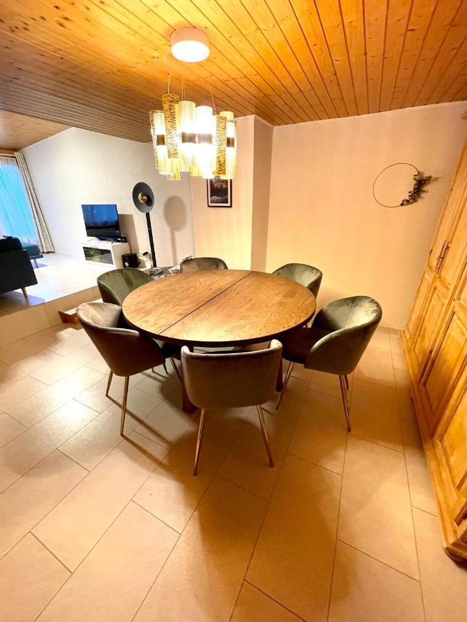 Schoene Ferienwohnung Mit Seeblick Thun Exteriör bild